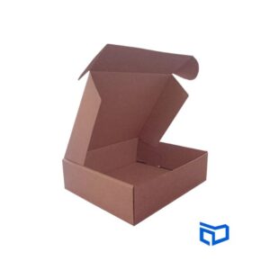 Caja postal de cartón 28x25x8cm
